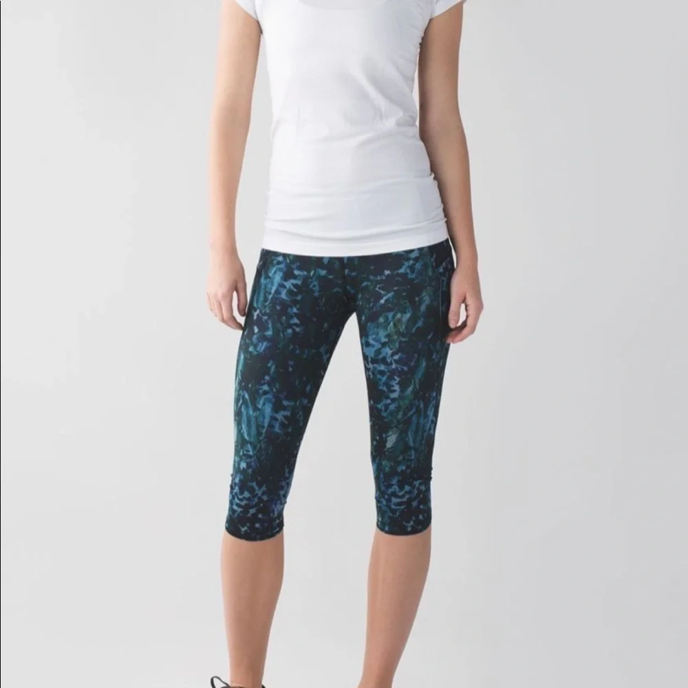 Lululemon crop leggings